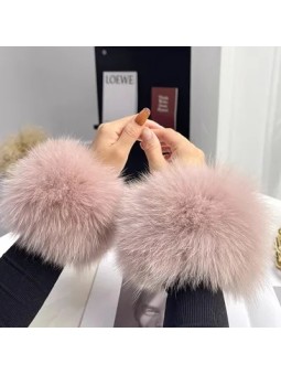 Kožešinové manžety na rukávy