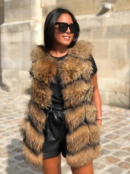 Vesta z mývalí kožešiny